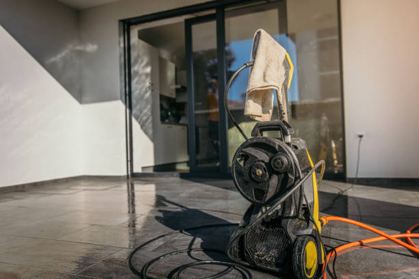 Best Solar Panel Cleaning  in Charlotte, TX
